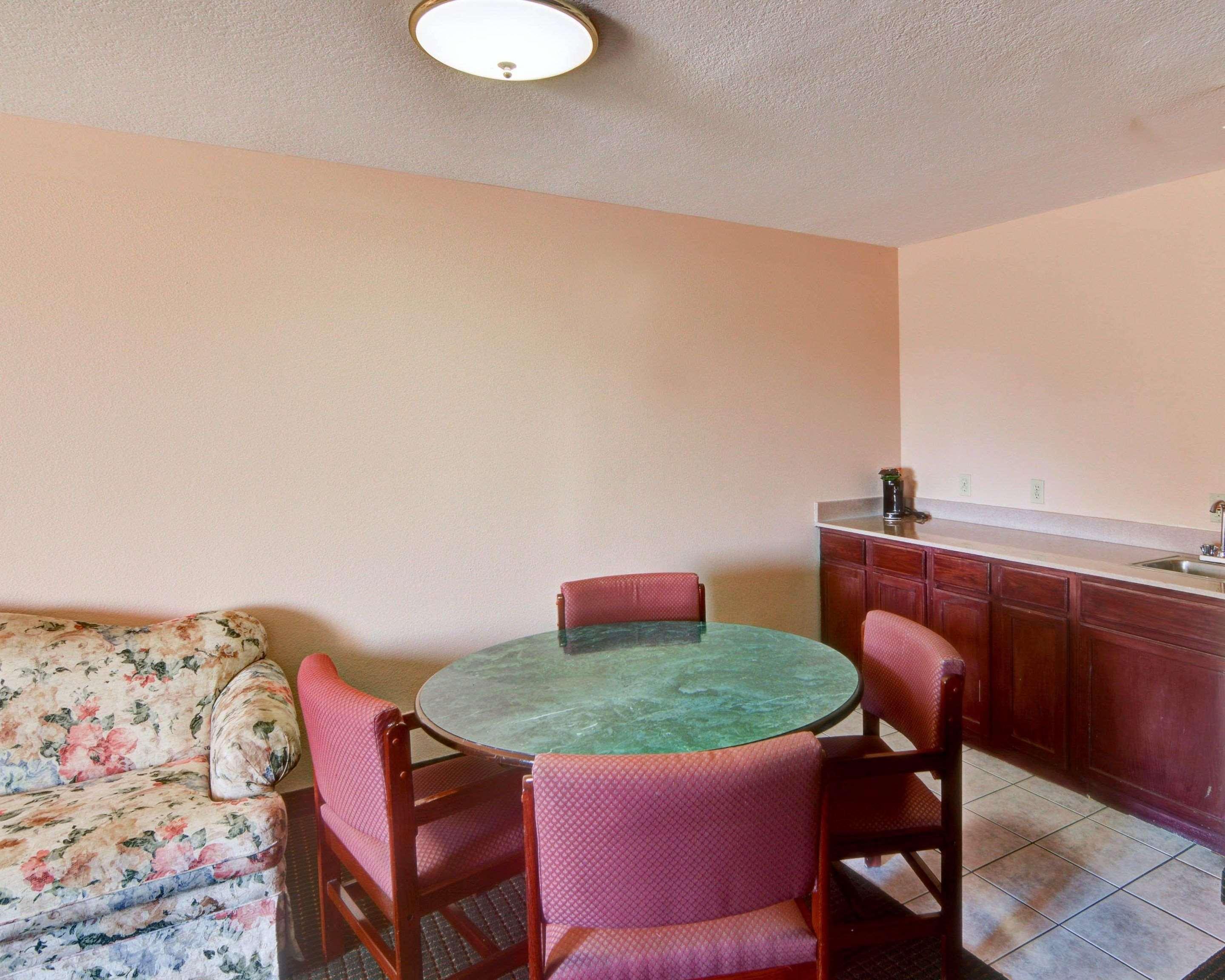 Quality Inn Forest Hill - Fort Worth South Zewnętrze zdjęcie