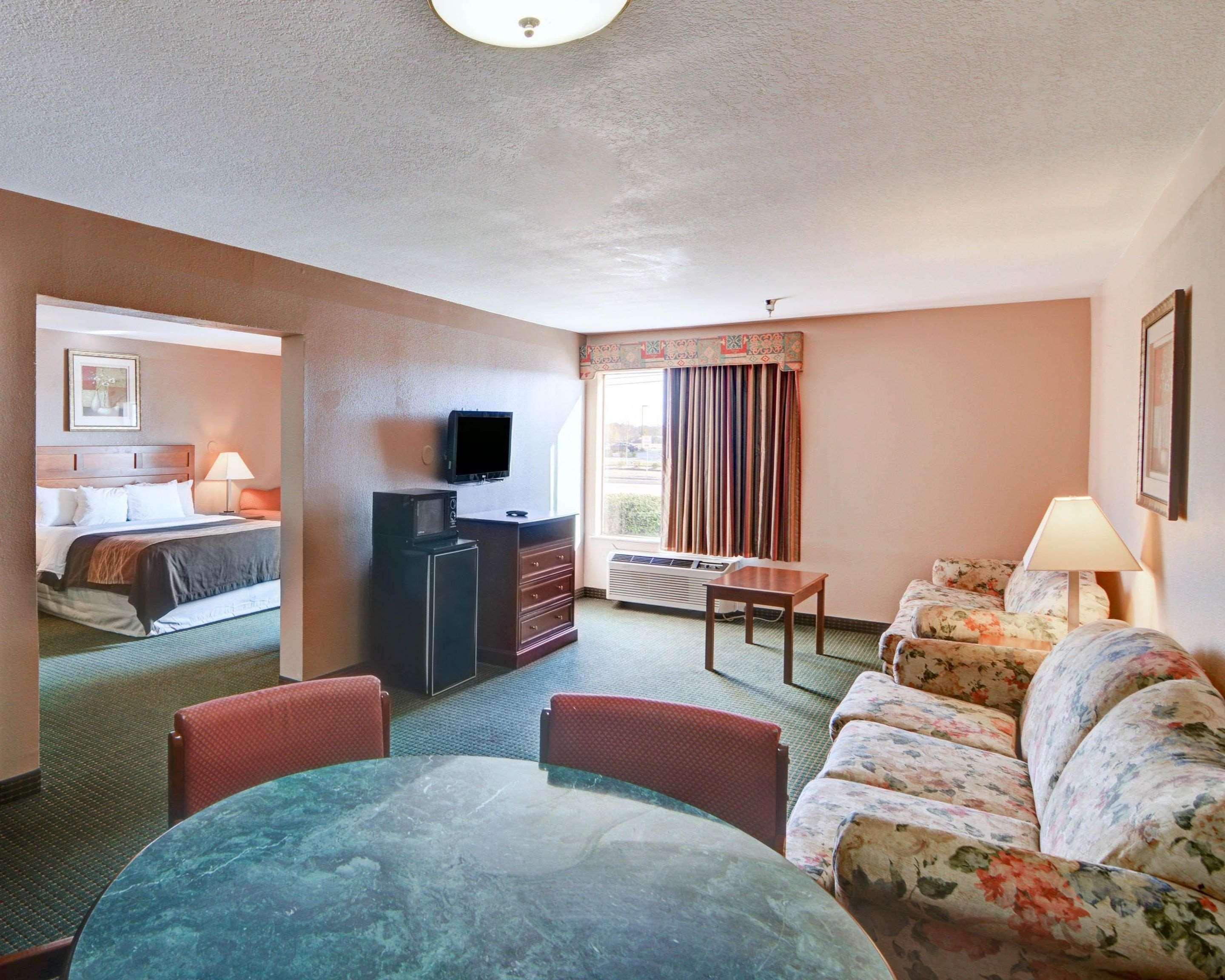 Quality Inn Forest Hill - Fort Worth South Zewnętrze zdjęcie
