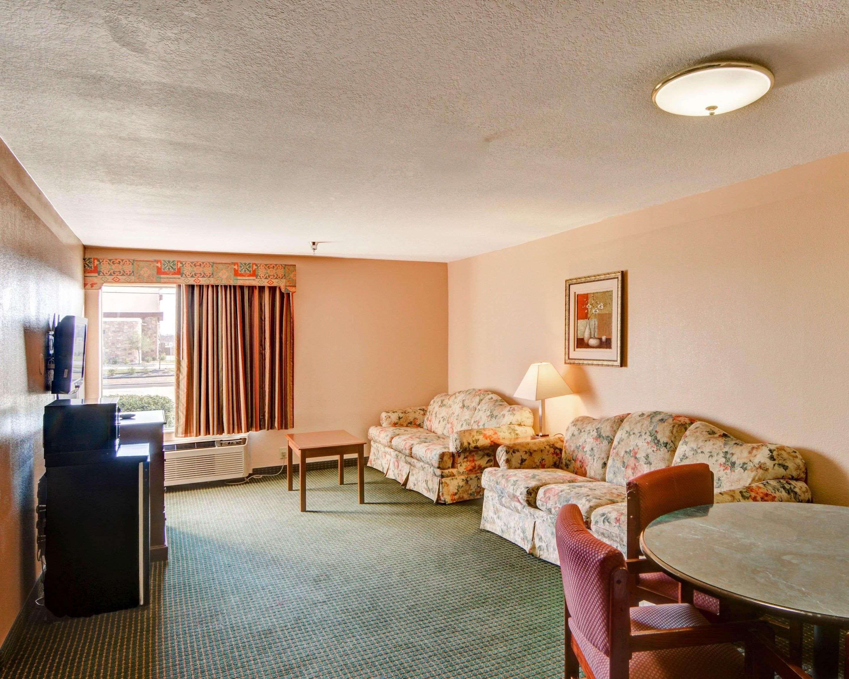 Quality Inn Forest Hill - Fort Worth South Zewnętrze zdjęcie
